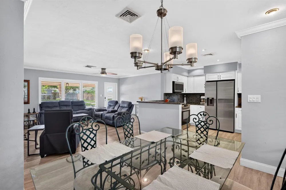 1858 NE 34TH STREET Oakland Park, FL 33306