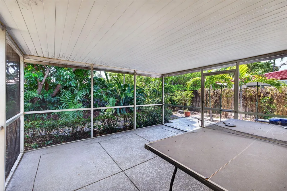1858 NE 34TH STREET Oakland Park, FL 33306