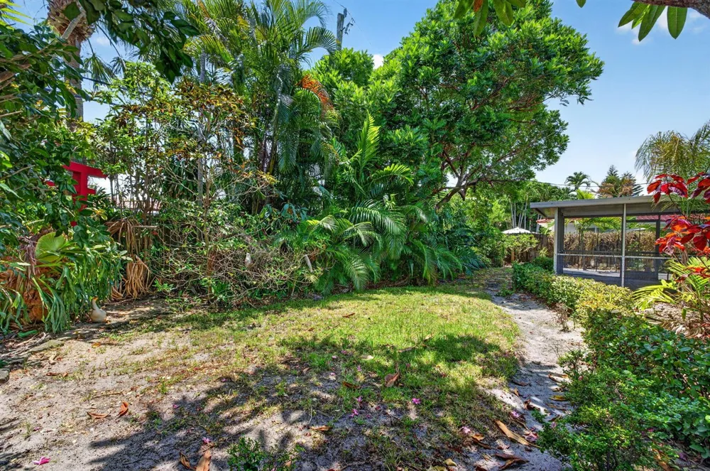 1858 NE 34TH STREET Oakland Park, FL 33306