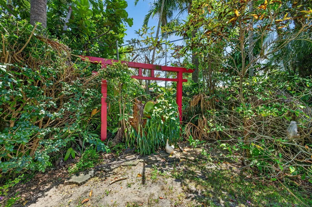 1858 NE 34TH STREET Oakland Park, FL 33306