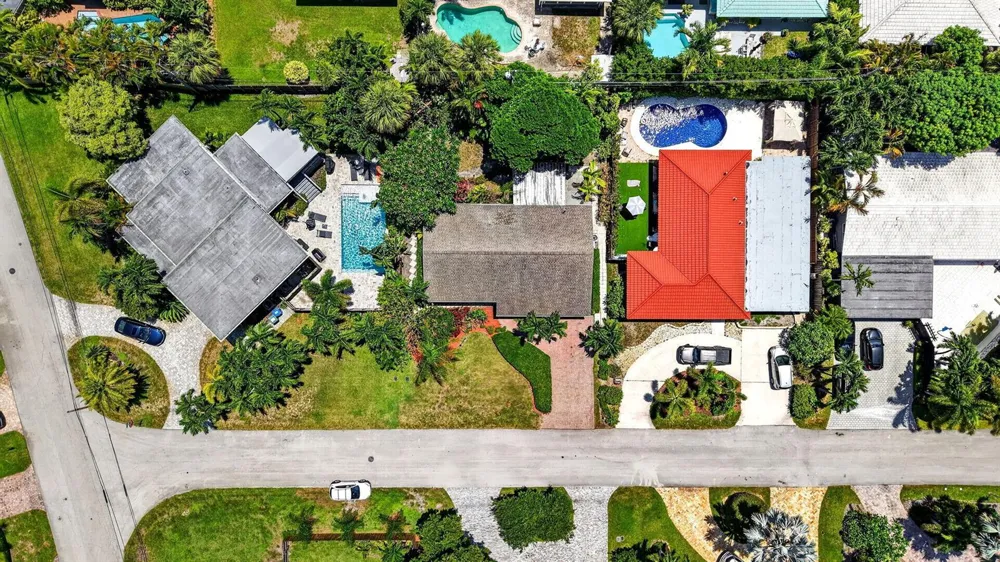 1858 NE 34TH STREET Oakland Park, FL 33306
