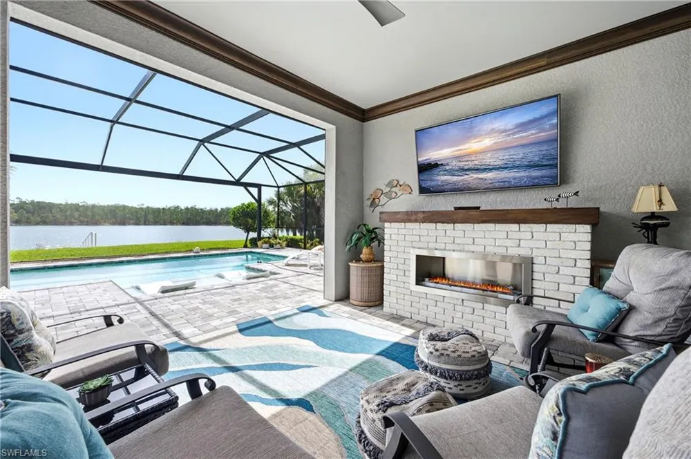 19125 Aqua Shore Drive Estero, FL 33913