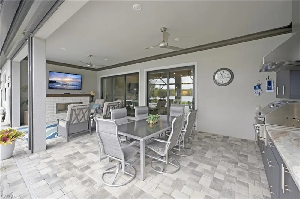 19125 Aqua Shore Drive Estero, FL 33913