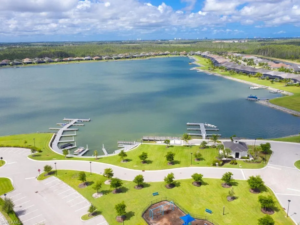 19125 Aqua Shore Drive Estero, FL 33913