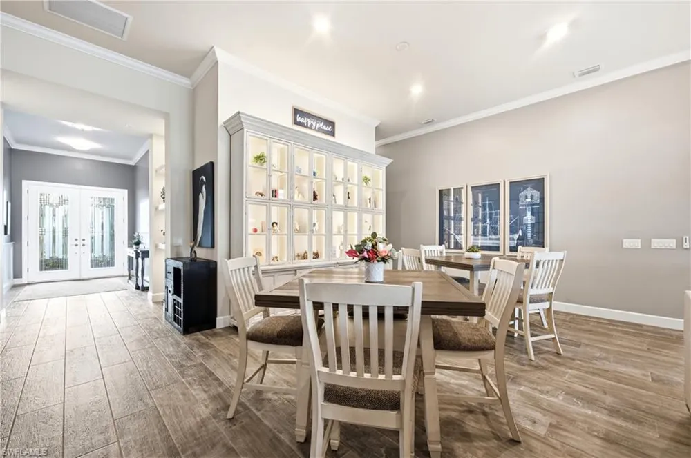 19125 Aqua Shore Drive Estero, FL 33913