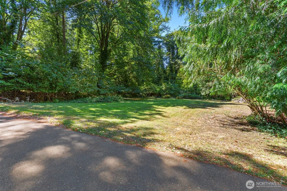 7591 Grahns Lane NE Bremerton, WA 98311