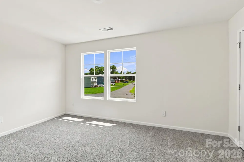 2604 Greencrest Lane Statesville, NC 28677