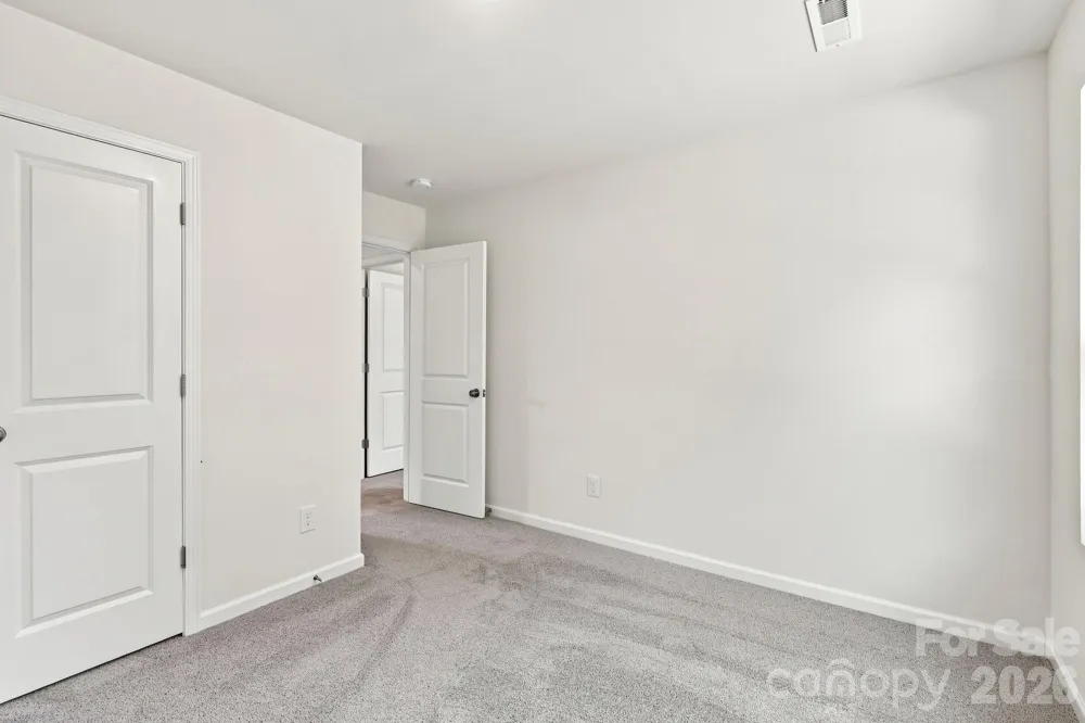 2604 Greencrest Lane Statesville, NC 28677