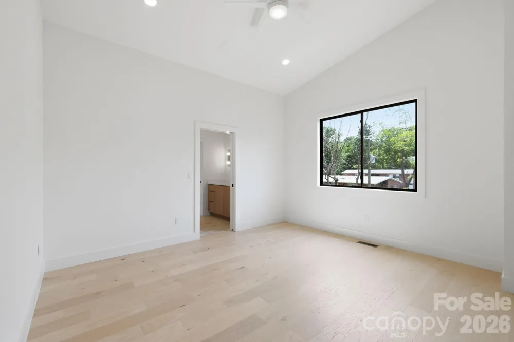 45 Johnson Drive #4 Asheville, NC 28804