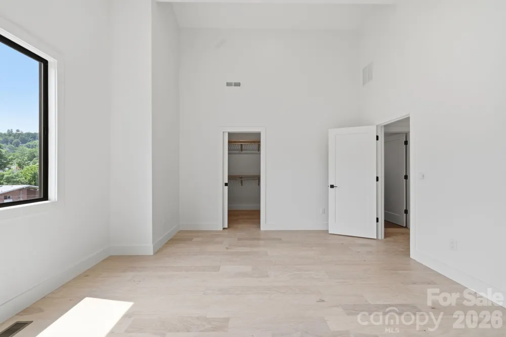 45 Johnson Drive #4 Asheville, NC 28804