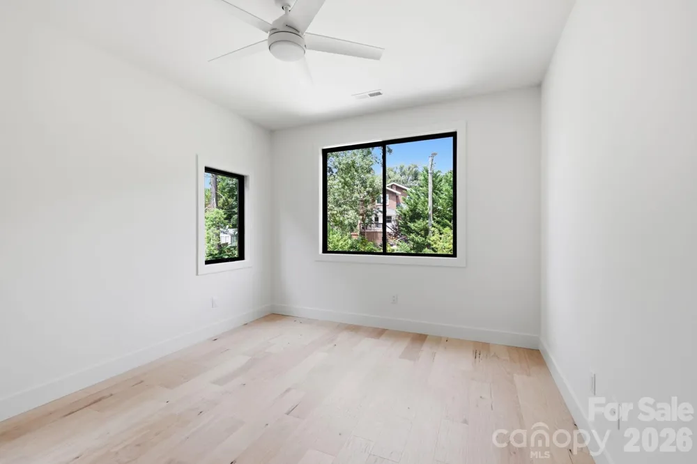 45 Johnson Drive #4 Asheville, NC 28804