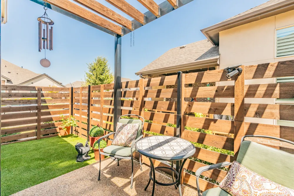 1634 Dewberry Lane Garland, TX 75042