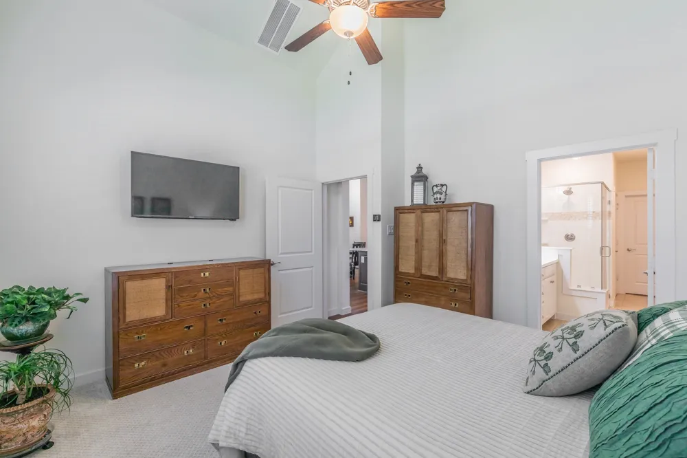 1634 Dewberry Lane Garland, TX 75042