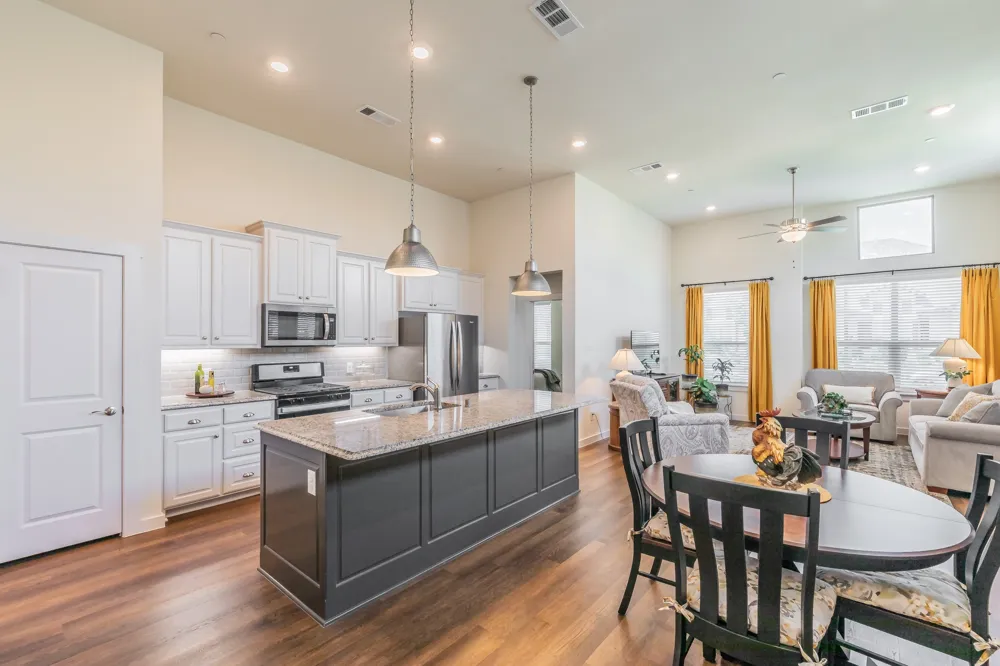1634 Dewberry Lane Garland, TX 75042