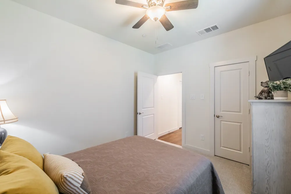 1634 Dewberry Lane Garland, TX 75042