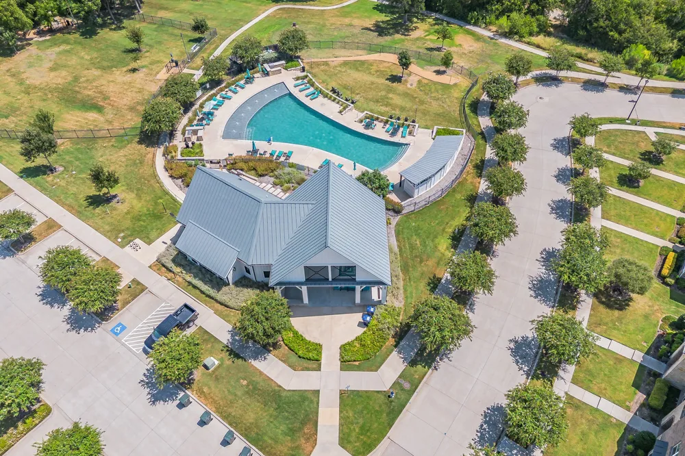 1634 Dewberry Lane Garland, TX 75042