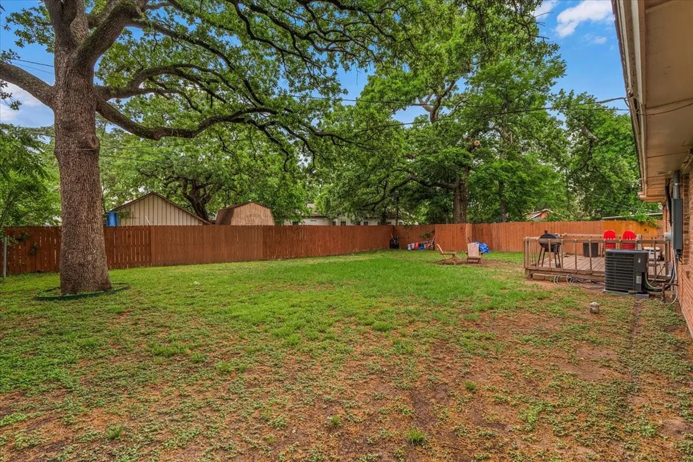 2244 Cambridge Drive Irving, TX 75061