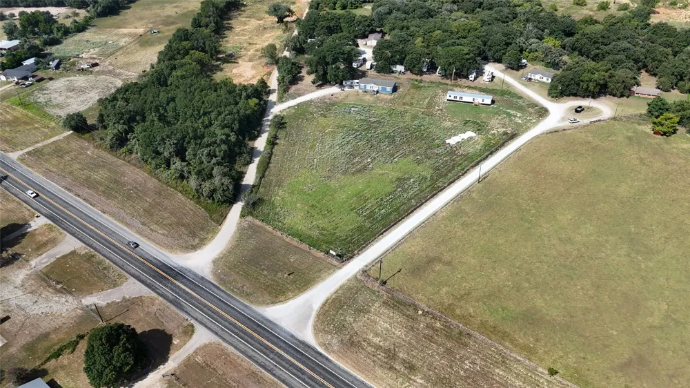 127 Private Road 5493 Mexia, TX 76667