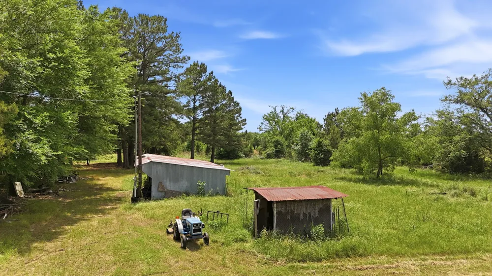 368 County Road 4960 Quitman, TX 75783