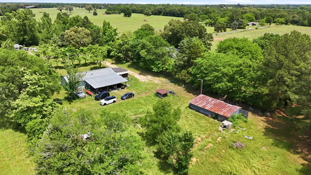 368 County Road 4960 Quitman, TX 75783
