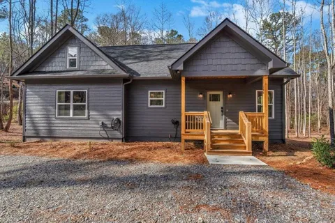246 Woodward Way