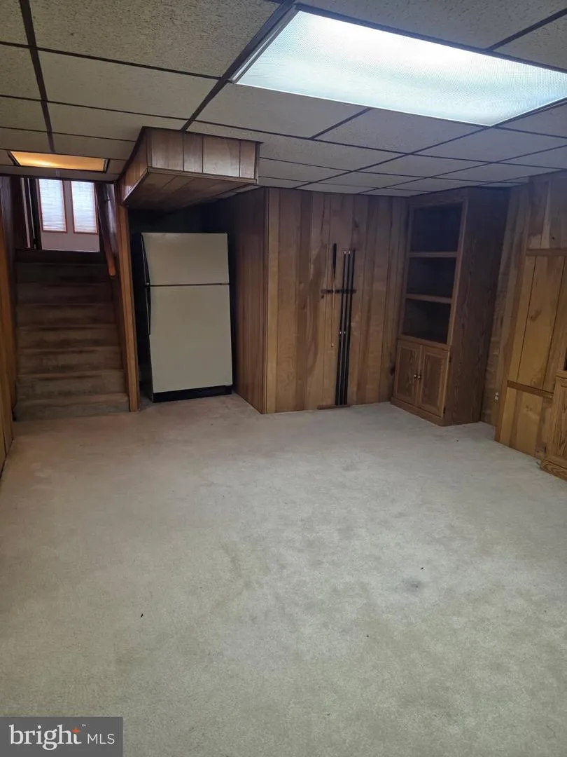 812 LEEDS LANE Newark, DE 19711