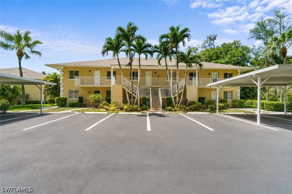 Woodmere Lake Circle #E201 Naples, FL 34112