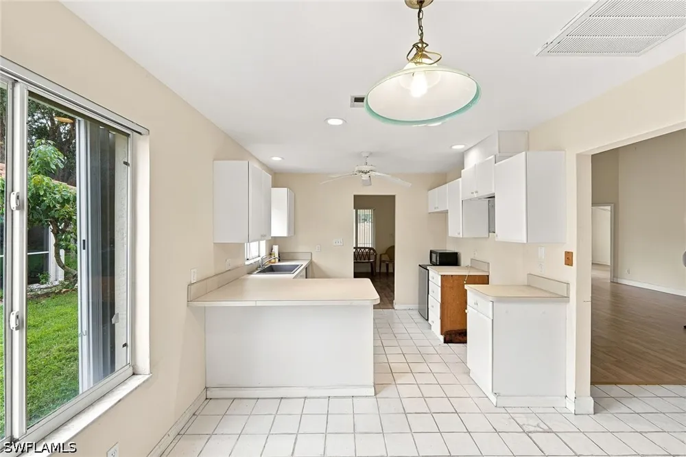 Westbourgh Drive Naples, FL 34112