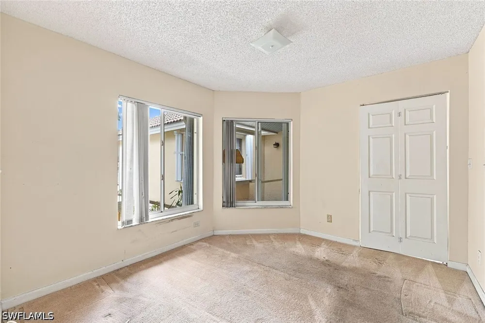 Westbourgh Drive Naples, FL 34112