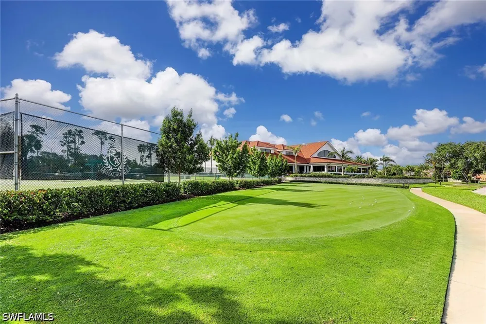 Westbourgh Drive Naples, FL 34112