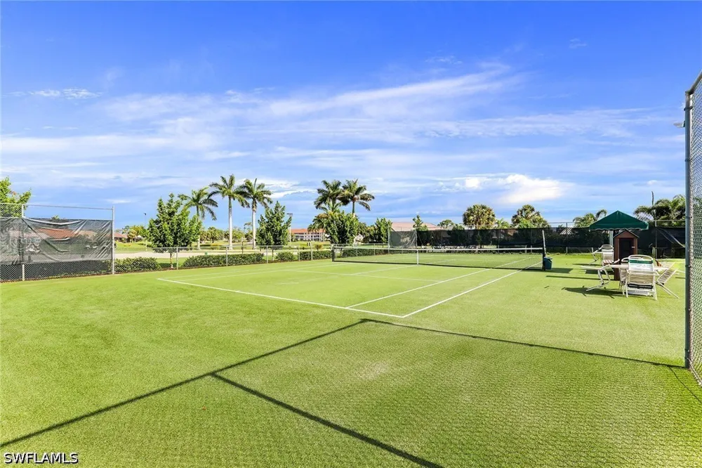 Westbourgh Drive Naples, FL 34112