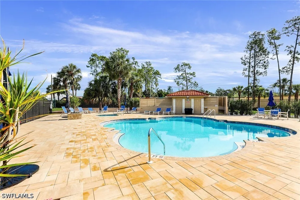 Westbourgh Drive Naples, FL 34112