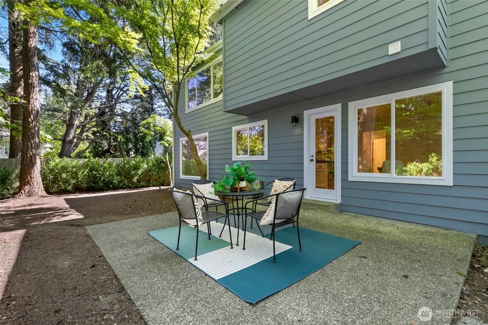 23216 SE 31st Street Sammamish, WA 98075