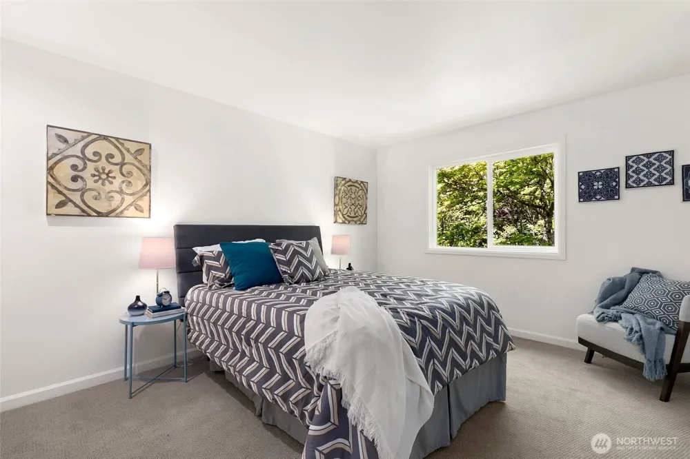 23216 SE 31st Street Sammamish, WA 98075