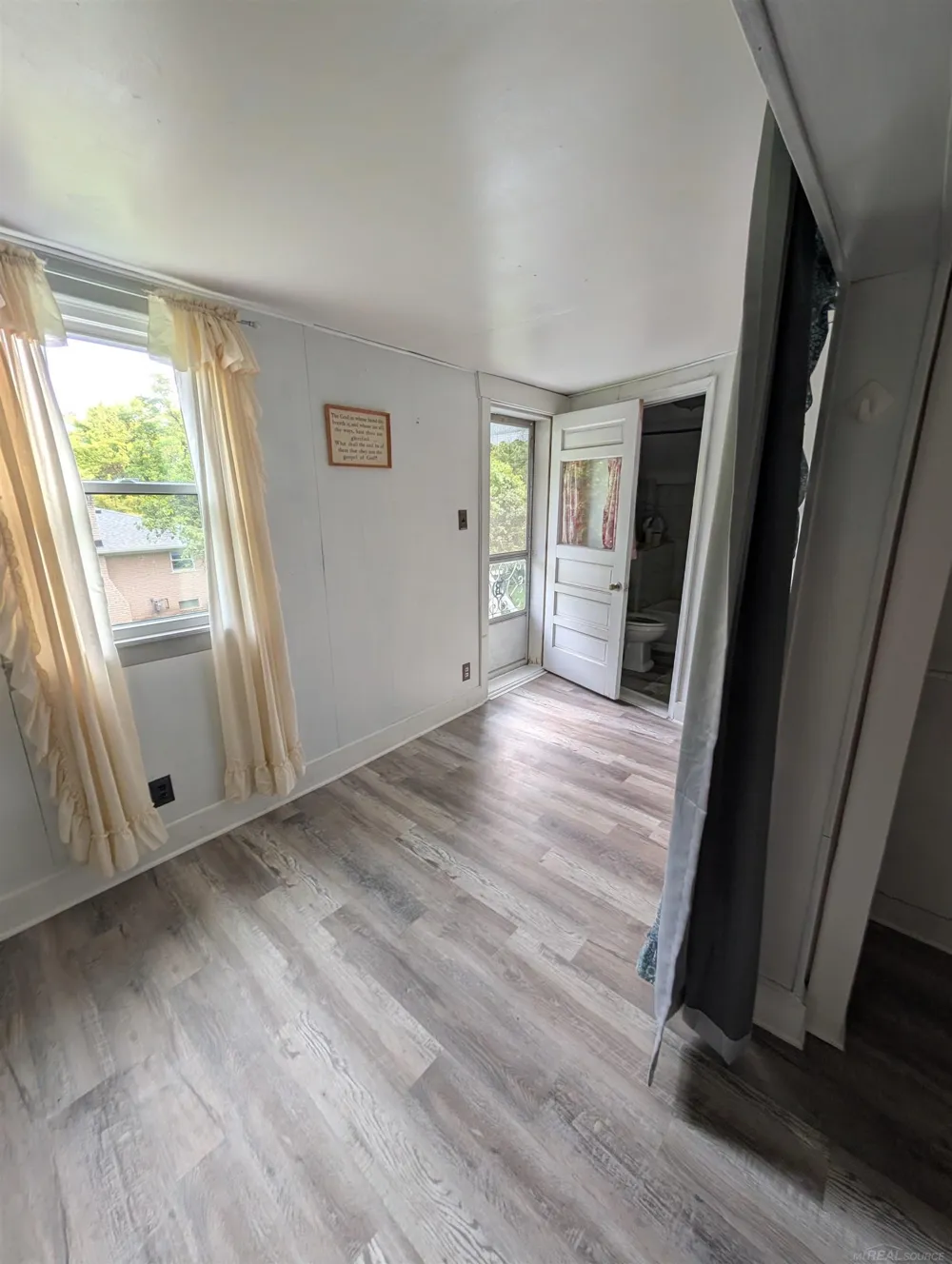 50730 Fairchild Road Chesterfield Township, MI 48051