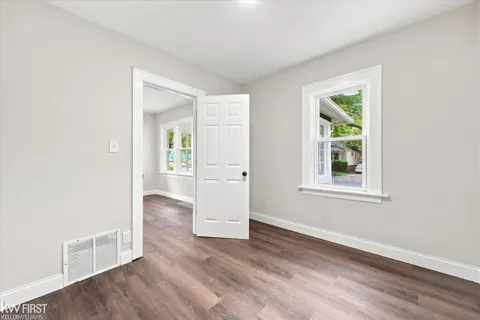 40 W Colgate Avenue