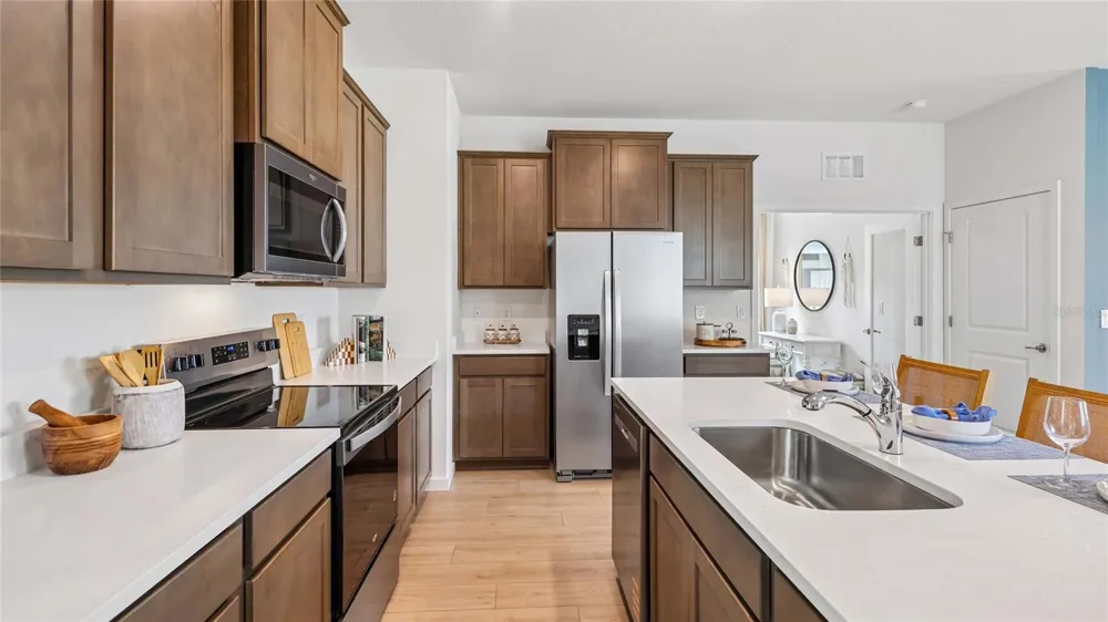 8782 PINECREST TRAIL Wildwood, FL 34785