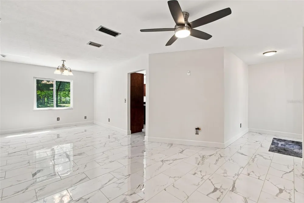 7233 WOODBROOK DRIVE Tampa, FL 33625