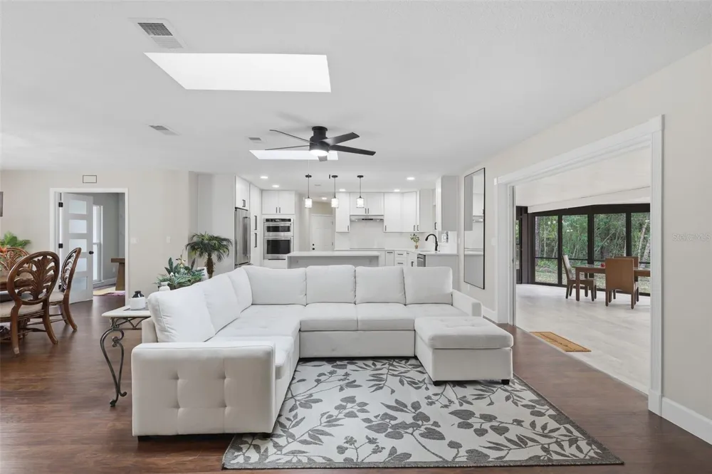 1450 BIRD ROAD Winter Springs, FL 32708