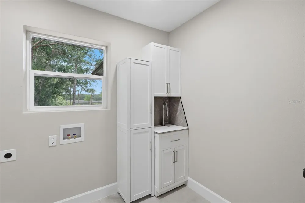 1450 BIRD ROAD Winter Springs, FL 32708