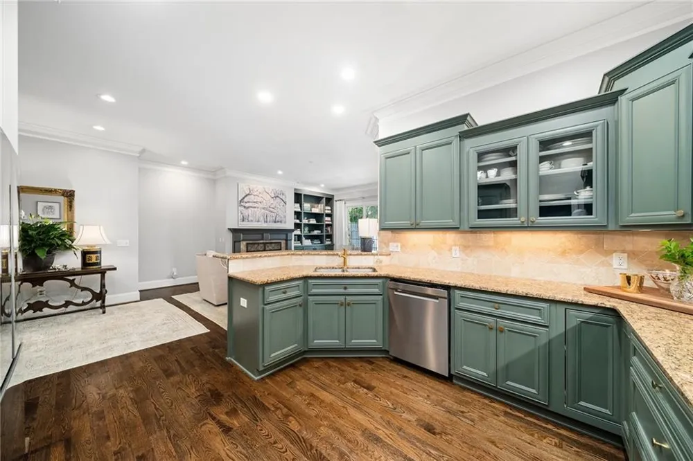5492 Glenridge Drive #544 Sandy Springs, GA 30342