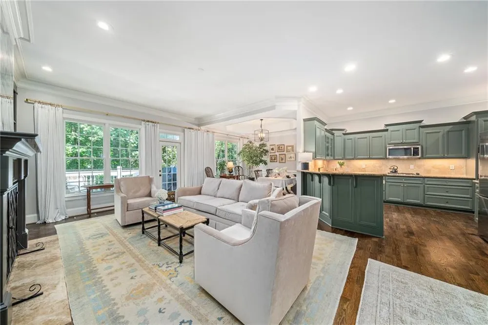 5492 Glenridge Drive #544 Sandy Springs, GA 30342