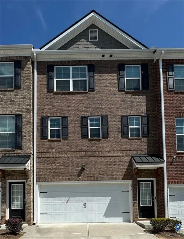 3025 Westpoint Circle Snellville, GA 30078