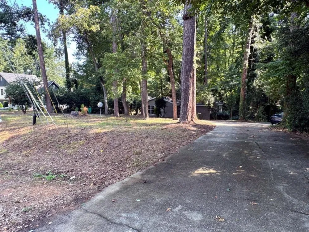 1900 Harts Mill Road Atlanta, GA 30341