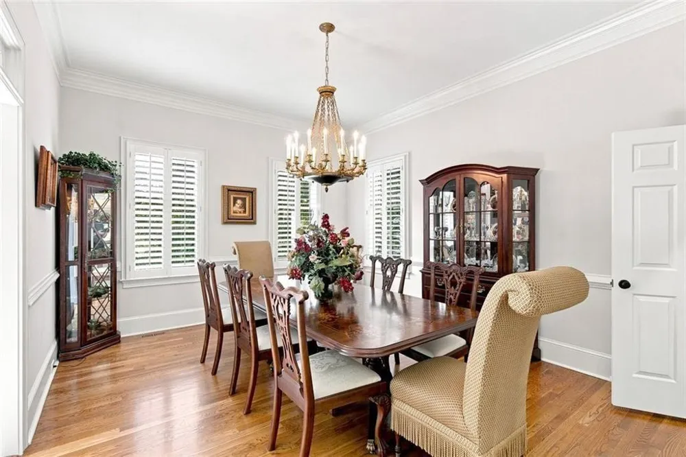 7560 Bridgegate Court Sandy Springs, GA 30350