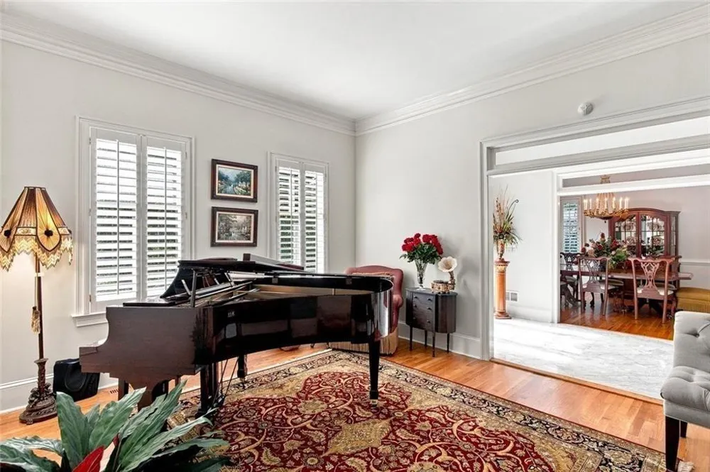 7560 Bridgegate Court Sandy Springs, GA 30350