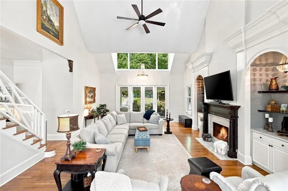 7560 Bridgegate Court Sandy Springs, GA 30350