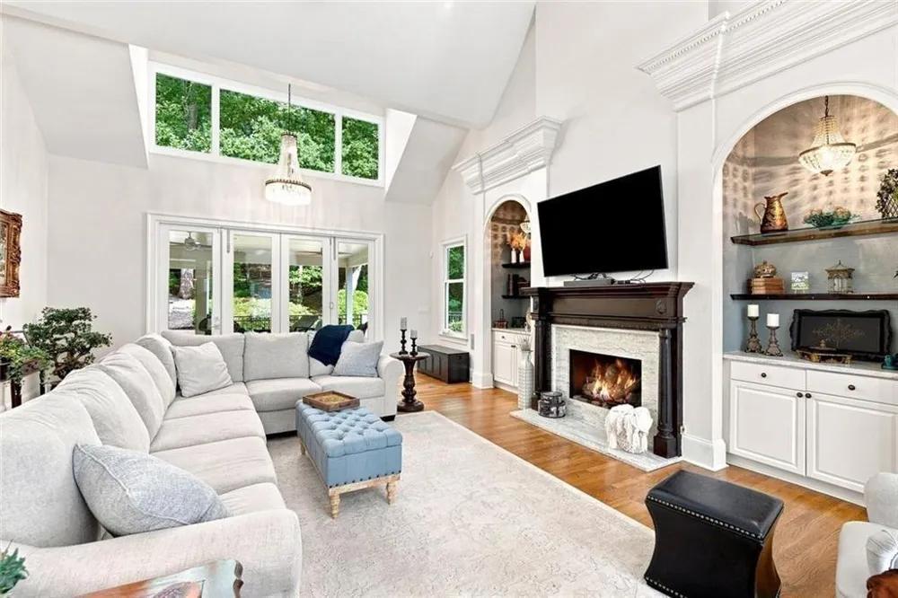 7560 Bridgegate Court Sandy Springs, GA 30350