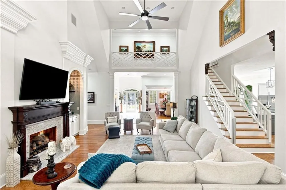 7560 Bridgegate Court Sandy Springs, GA 30350