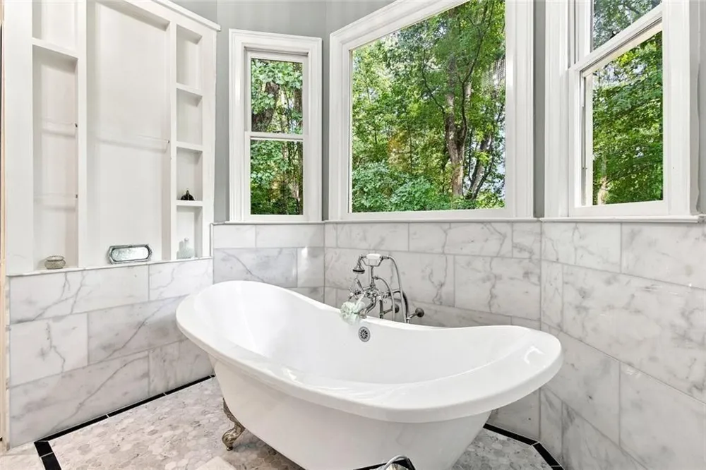 7560 Bridgegate Court Sandy Springs, GA 30350